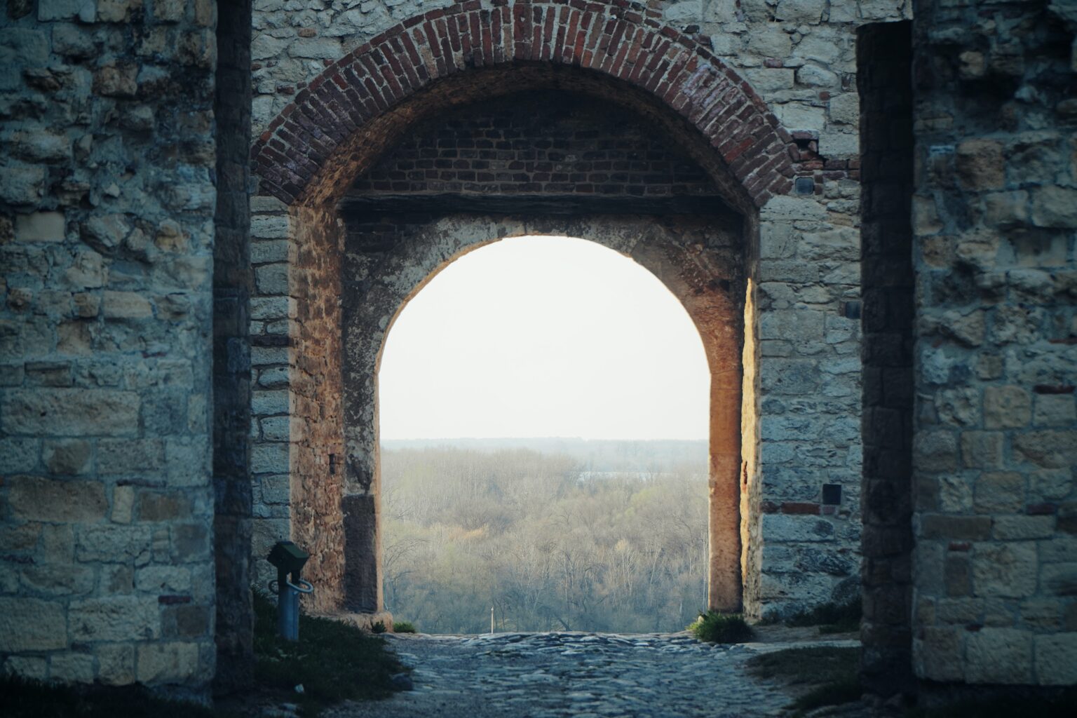 Porte forteresse